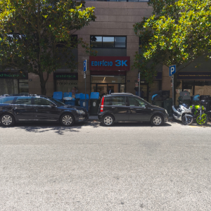 Tens de entrar pelo Edifício 3K